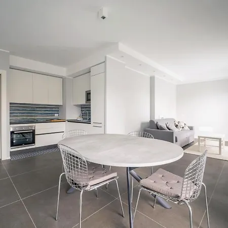 Scirocco Apartment